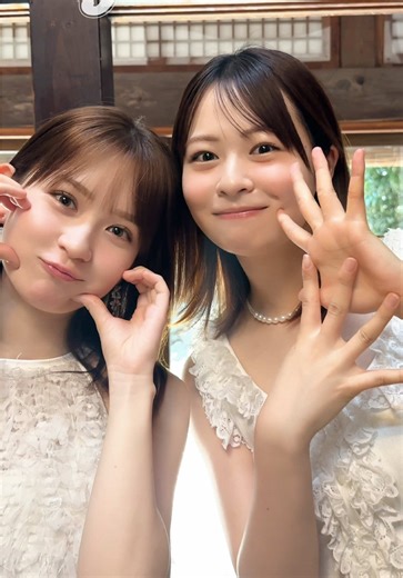 #Ray9月号 通常版の表紙を務めてくれた #畑芽育 さんと#莉子 さんから スペシャルコメントをいただきました〜❤️ 真っ白な衣装に身を包んだ2人の透明感あふれる姿に 癒されてしまいます...💭🤍 撮影中は終始仲よしで和やかなムードの2人でした！ みなさんぜひ、#Ray9月号 をチェックして りこめいとチルな夏休みを過ごしてみてね🌻🍉 . . . . ⋱⋰ ⋱⋰ ⋱⋰ ⋱⋰ ⋱⋰ ⋱⋰ ⋱⋰ ⋱⋰ ⋱⋰ ⋱⋰ ⋱⋰ ⋱⋰ Ray9月号（7月23日発売） 企画名：畑 芽育×莉子のチルな夏休み モデル：​​#畑芽育 #莉子 (@莉子 ) #Ray ⋱⋰ ⋱⋰ ⋱⋰ ⋱⋰ ⋱⋰ ⋱⋰ ⋱⋰ ⋱⋰ ⋱⋰ ⋱⋰ ⋱⋰ ⋱⋰ ⋱⋰