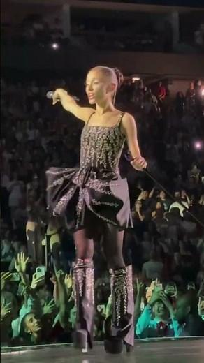 Ariana Grande - hate that I made you love me (Live in London) #ArianaGrande #EternalSunshineTour
