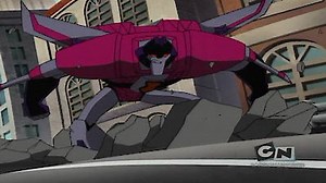 Watch Transformers Animated Season 1 Episode 3 - Transform and Roll Out! (3)