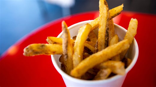 Five Guys replaces fry cups with paper bags. Here's the consensus.