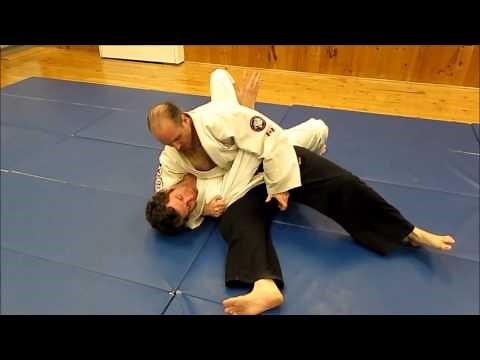 Choke from Scarf Hold