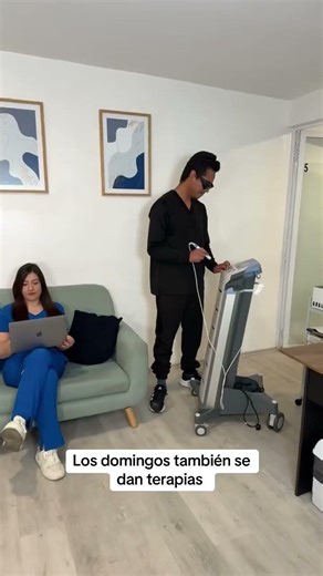 LOS DOMINGOS TAMBIÉN SE DAN TERAPIAS