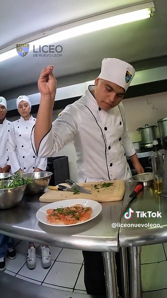 ¡Conoce un poco de la Universidad Liceo de Nuevo León! 🙌 #Liceo