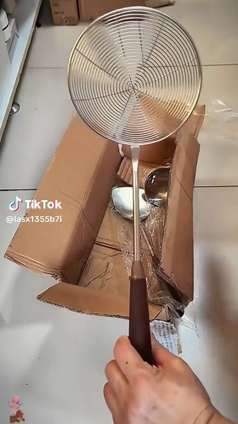 Stainless steel spider skimmer set for frying,cooking,and draining oil utensil kitchen ladles #stainless#skimmer#SpiderSkimmer#tiktok#tiktokshop#fyp#foryou#Kitchen#Cheap
