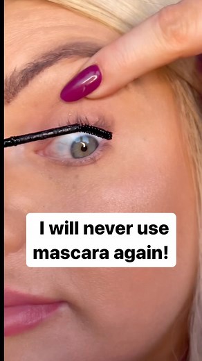 32K views · 247 reactions | Looking for a mascara alternative that gives you amazing lashes? Look no further than #DIYlashes! They're the best way to achieve long, voluminous lashes without the clumps and smudges of mascara. Say goodbye to panda eyes and hello to effortless beauty. #NoMoreMascara #FlawlessLashes | LashMi | Facebook