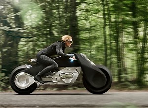 autonomous and fully connected BMW VISION NEXT 100 motorcycle