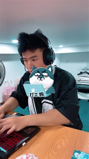 Do you drink enough water today? #drinkwater #higherstudio #health