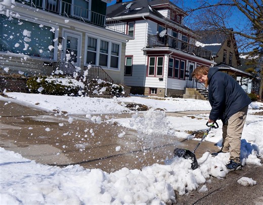 Winter returns as snow and high winds target Sheboygan County
