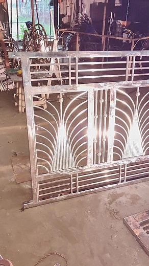 Stainless steel window 🪟##hindustan #steel #welding #viralvideos | Mosaheb Ansari