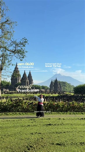 Tips ke Candi Prambanan Jogja pagi hari : beli tiket dulu lewat tiktok, start jam 06.00 udah bisa masuk dengan scan barcode Soalnya kalo loket offline disana baru buka sekitar jam 07.00 wib Seru banget ihh, makin pagi makin syahdu dan gunung merapi juga keliatan jelas banget dari sini 🌤️🍃✨ #hotspotweekendtogo2 #candiprambanan #prambananjogja #wisatajogja #tiketcandiprambanan