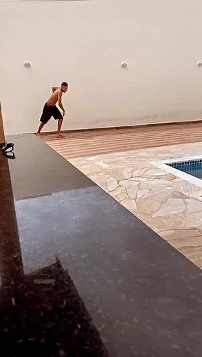 Luciano Anselmo no TikTok