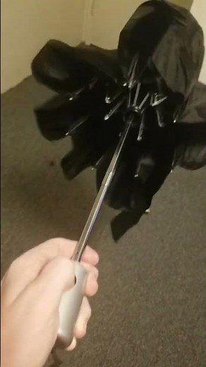 How to close an umbrella