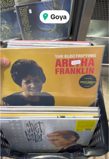 🎥 “Buscando el alma del jazz en vinilo 🎷🎶” El jazz suena mejor en vinilo, y en Quiosco Morrison está esperando por ti. 💕 #Jazz #Vinilos #tiendadediscos #discosdevinilo #madrid #melomanos #musica #coleccionista