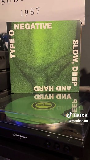 Type O Negative: Der Untermensch - Legends of Gothic Metal