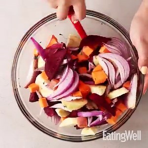 Sheet-Pan Roasted Root Vegetables RECIPE HERE: https://trib.al/WaKxUBY | EatingWell