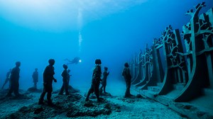 From Lost Cities to Sunken Ships: 10 Incredible Things Found Underwater