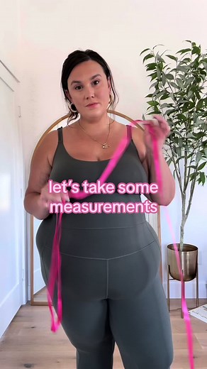knowing my measurements has saved me money and helped me feel more empowered as a plus size shopper! Its not perfect because size charts are a mess but it provides a roadmap where it feels like there are no roads! Do you know your measurements? #plussizefashion #plussizefashionblogger #stylingtips #shoppingtips