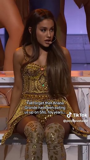 Ariana Grande Iconic Performance on SNL