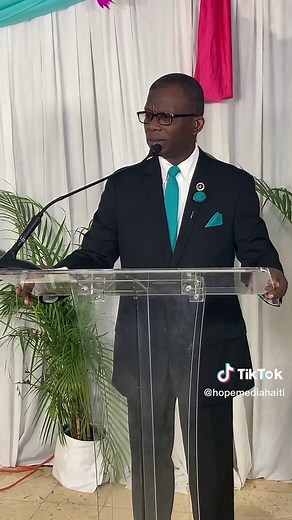 Hope Média Haïti (@hopemediahaiti)’s videos with son original - Hope Média Haïti