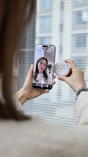 Front camera selfies finally look good #selfiegirl #selfietips #phonefilllight #selfielight #flash