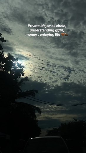 Nallatha iruko😂🤎 :) #viraltiktok #theethiriyaai #sidsriram #singlebro #tamilsongss #mmonaaaa