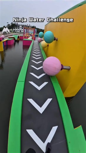 Reverse Water Ninja Stunts at the Waterpark