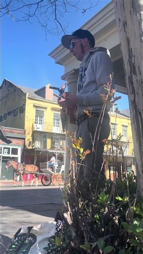 "Mama Tried": Clip of ukulele cover of Merle Haggard by Rob Burgess