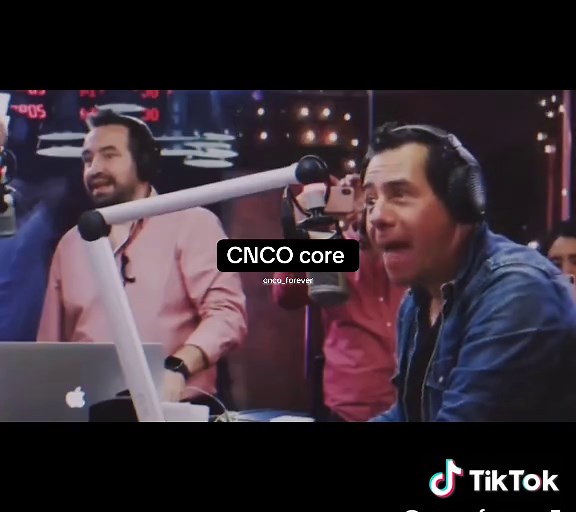 CNCO: La música que une a los fans