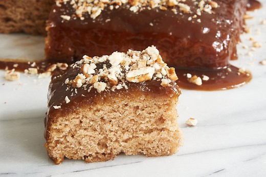 Cinnamon Pudding Cake - Easy self-saucing cake recipe!