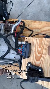 414K views · 3.3K reactions | Ford F150 5.0 Coyote engine available, Gen 1 $3000 #ford #f150 #coyote #fordmustang #fordmaverick #gen1 #gen2 #texas #florida #utah #nevada #kansas #dakota #illinois #ohio #indiana #mississippi | TURBO TECH Engines | Facebook