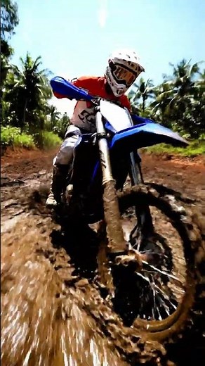 Muddy Motocross Mayhem! 💥 Extreme Dirt Bike Thrills!