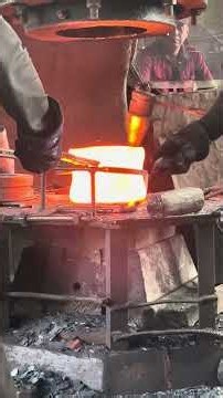 Inside the forging factory Forging Requires Strength, Timing, And Sharp Eyes #manufacturing #forge
