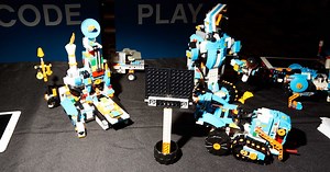 Lego’s Boost Kit Turns Your Bricks Into Robots. ROBOTS!