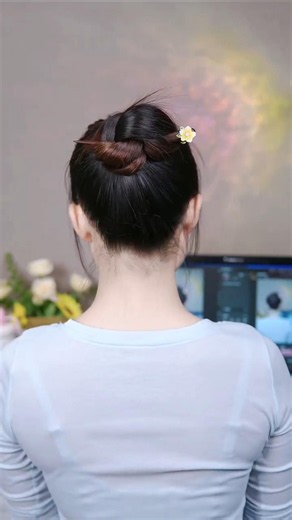 How to Style a Perfect Bun Using a Hair Stick | Sleek & Professional Look 💇‍♀️
