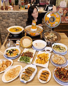 Traditional wild shrooms Abalone steamboat & Authentic handpulled Chinese Street Food. | SingaporeBeauty