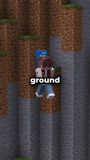 Surviving a MASSIVE fall off a cliff in Minecraft 💀 #minecraft #minecraftserver #minecrafttowny #smp