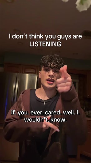 Conan Gray's Captivating Cover Song Performance