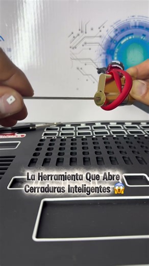 This is how the master key that opens the smart emergency lock works 🚨