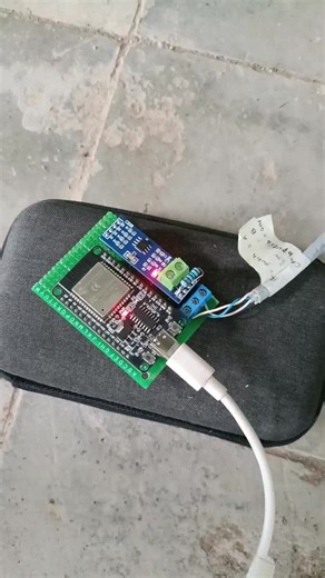 ESP32 MODBUS RTU with RS485 for Schneider AVT610