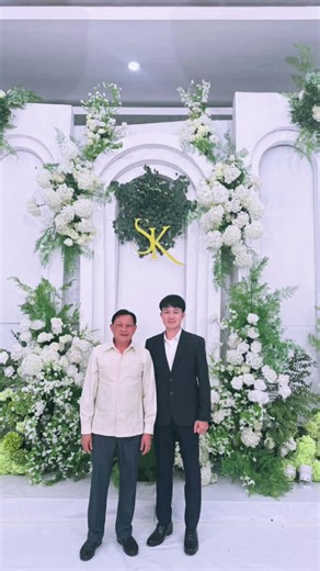 pc (@pps_cv)’s videos with บุนเกีด หนูหว่ง - Bounkeud Nouhuang