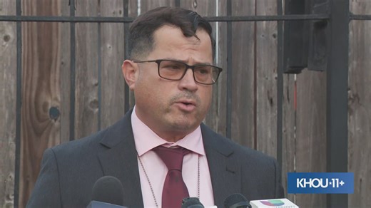 Houston police give update after security guard and trespassing suspect shot at apartment complex near NRG