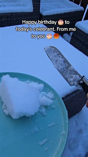 Happy birthday 🎂 #birthday #snowcake #wintervibes #shortvideo