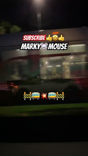 🚦🟢 🚌 #bus #busdriving #busdriver #magical #express #trolly #disneybus #shorts