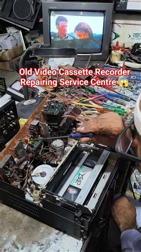 Old Video Cassette Recorder Repairing Service Centre 😱 #old #national #vcr #repair #shorts #youtube