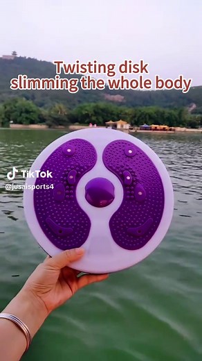 Shiatsu board twisting disk dual use, foot massage at the same time can also be the whole body exercise #waisttwisting #shiatsu #shiatsumassage #footmassage #fullbodyworkout #weightlossjouney #workoutathome