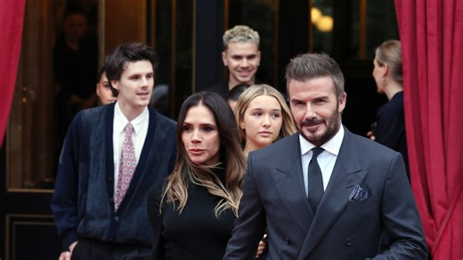 Victoria Beckham Receives Honor From French Culture Ministry