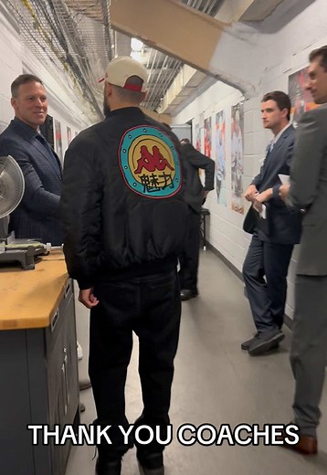 Big shoutout to these amazing coaches. 🤝 @Niagara IceDogs #ohl #nhl #hockey