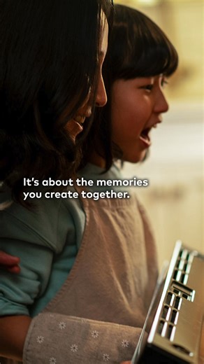 This Thanksgiving, share the love. Get our holiday muffins recipe below. | Wesson | Facebook