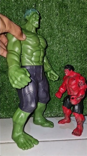 Little Red Hulk chooses the strongest Hulk ##superhero #marveltoys #spiderman