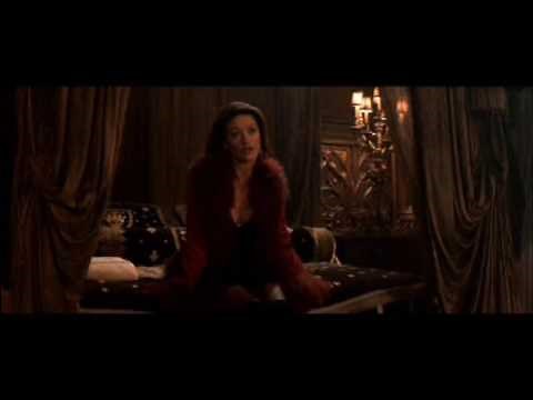 Catherine Zeta-Jones (Theo - The Haunting)